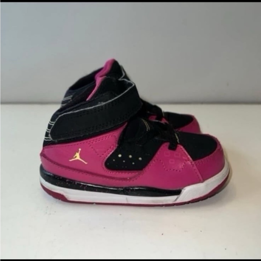 Nike toddler Girls Jordan SC-1 sneakers 7C